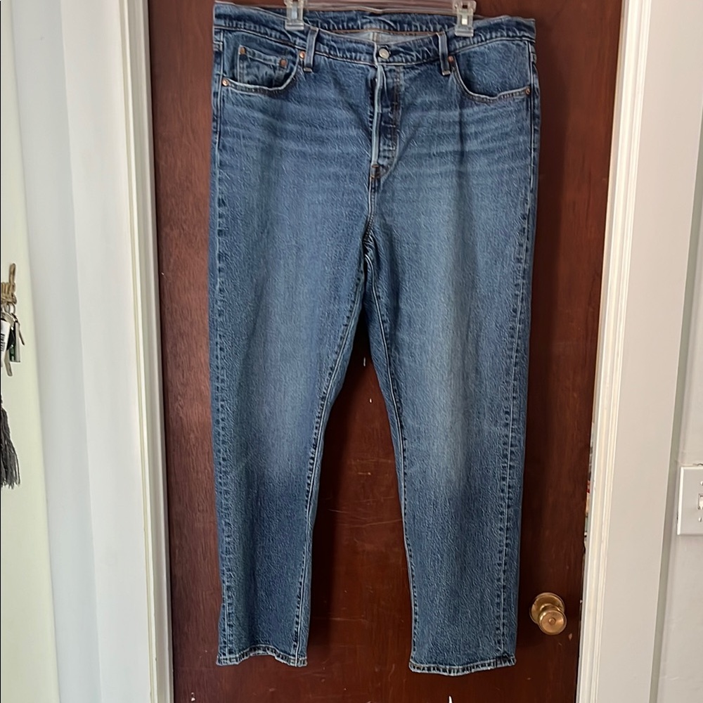 Levi's Blue Straight Jeans Timeless Design
